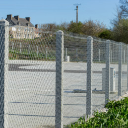 Poteaux pour grillage